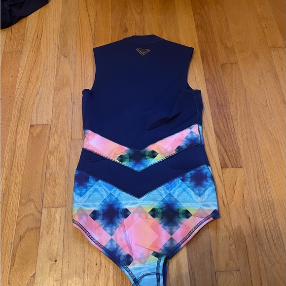 NWT ROXY POP SURF Neoprene wetsuit size L - Picture 2 of 4